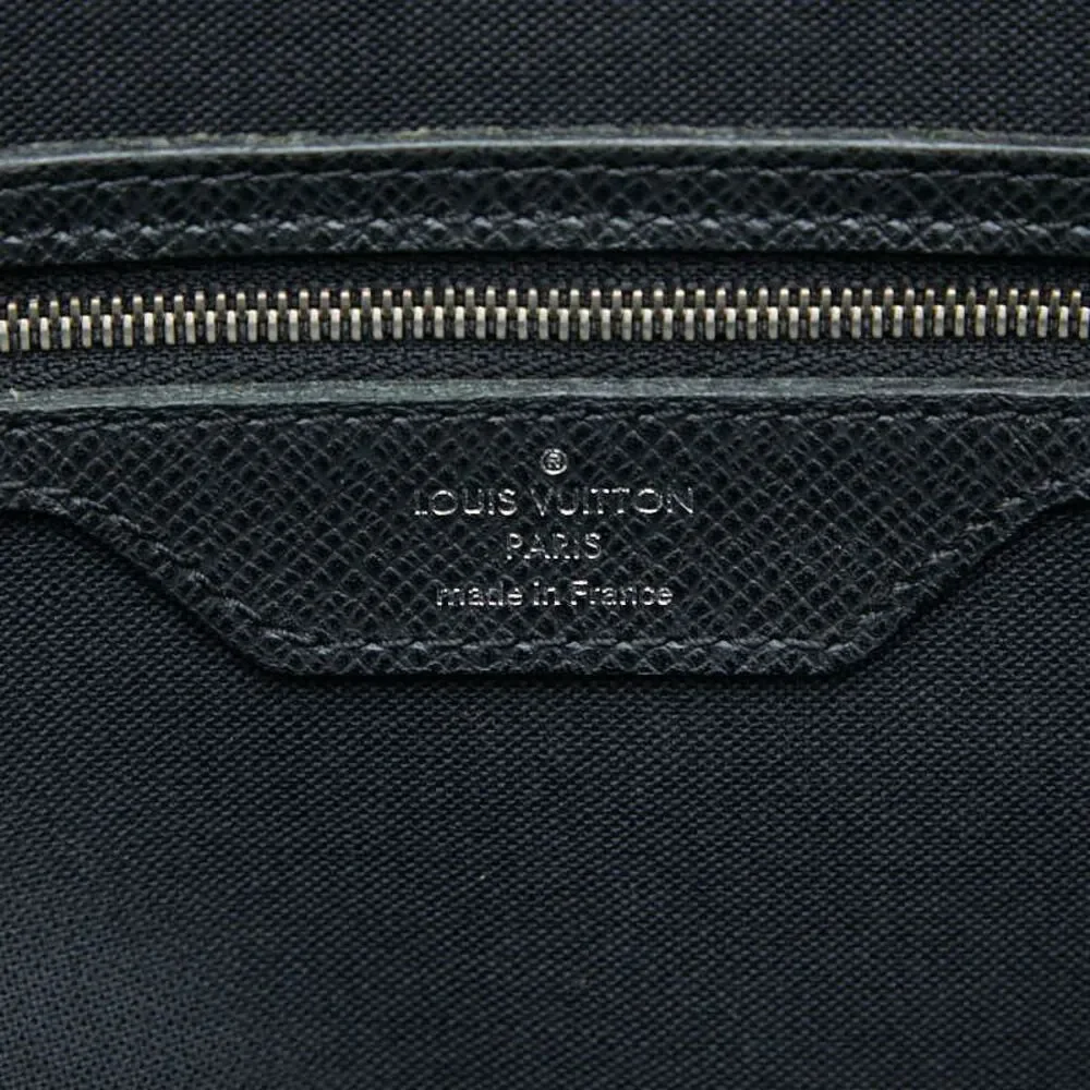 Louis Vuitton Taiga Igor Briefcase